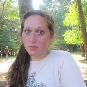 Meet your Posher, Carrie